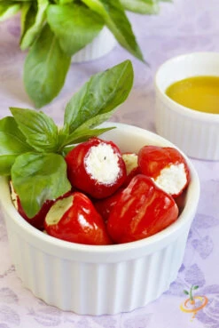 Pepper (Hot) - Cherry, Red π₯π₯ 12 Pepper (Hot) - Cherry, Red π₯π₯ -Speed now 700xshutterstock 50747323