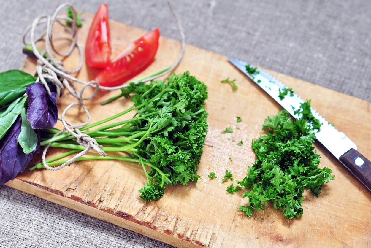 Parsley - Evergreen 9 Parsley - Evergreen - Image 7